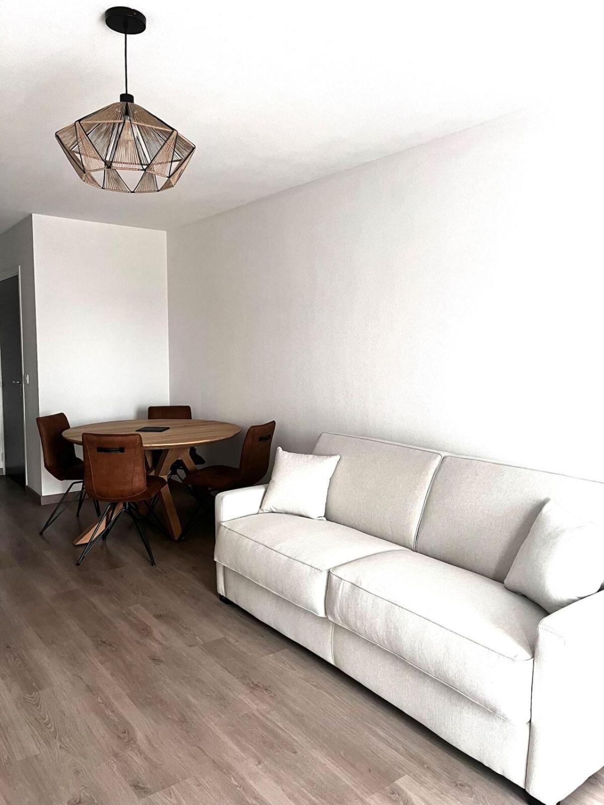 Appartement Place De Parking En Sous Sol Privatif