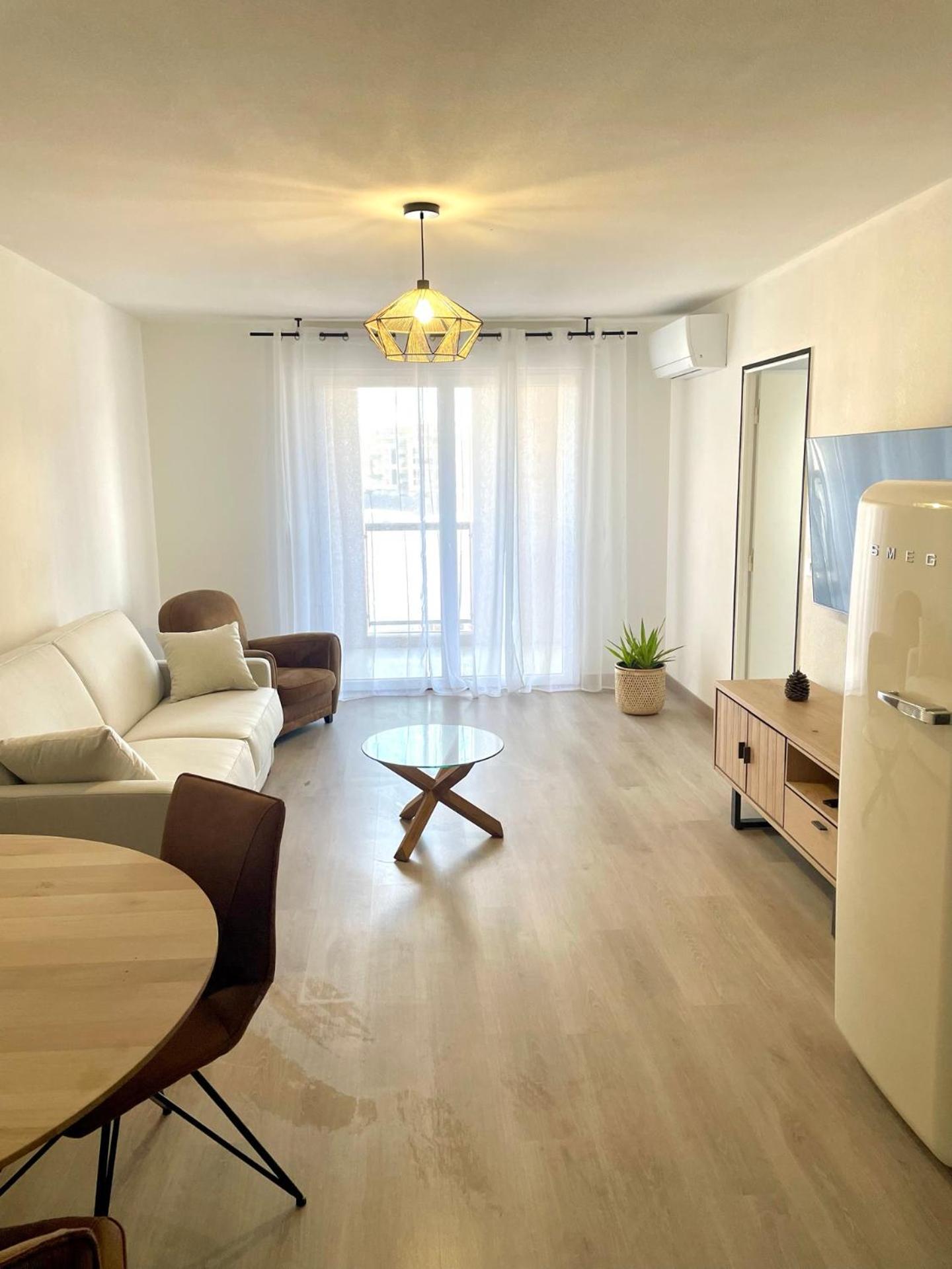 Appartement Place De Parking En Sous Sol Privatif